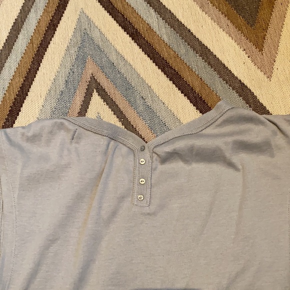 Hoss cap sleeve lightweight sweater with detailed buttons in front and back - Picture 3 of 4